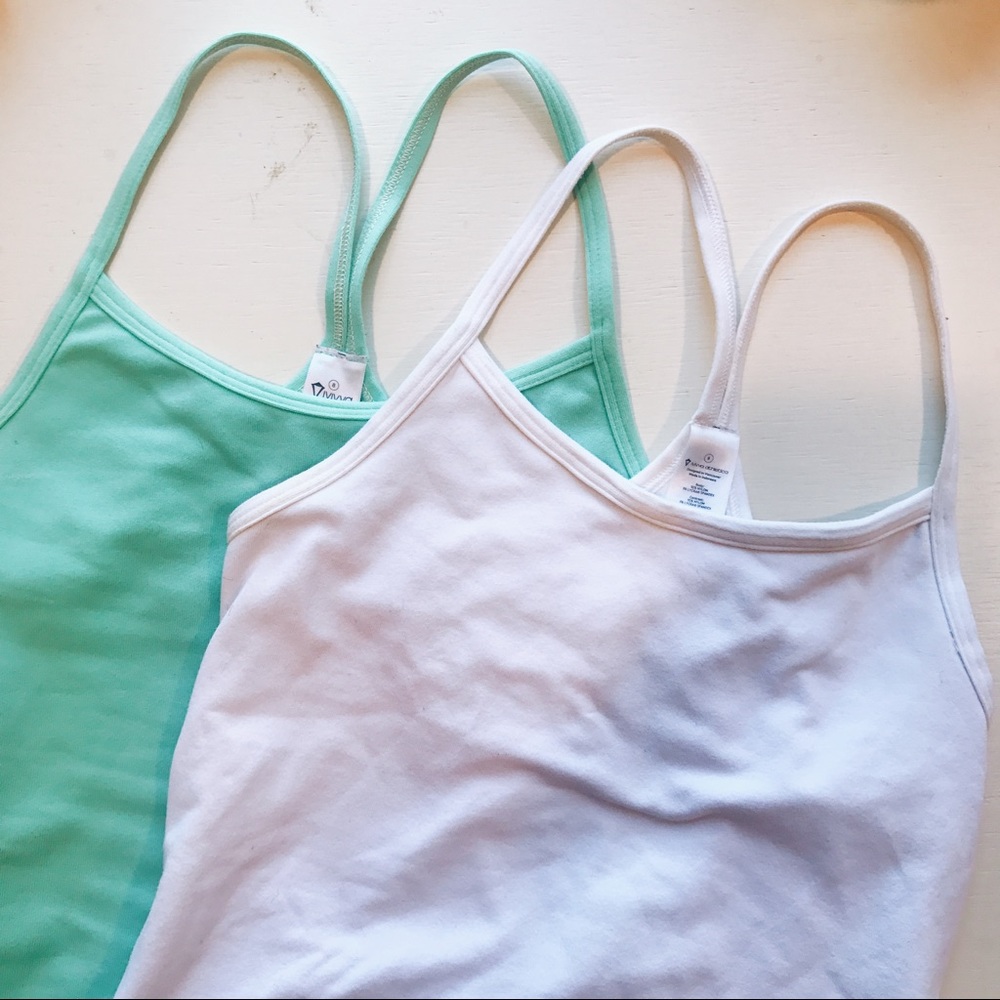 ivivva tank top bundle